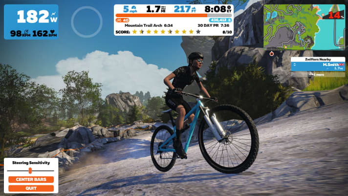 On no other platform will you find as many like-minded people as on Zwift. You almost never drive alone through the ten virtual, animated worlds.