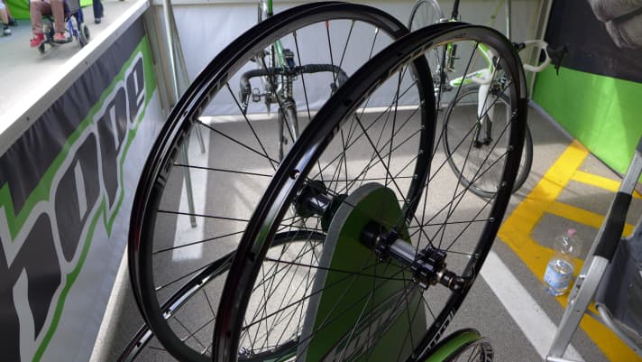   New complete wheels from the island: Hope manufactures the rims and hubs itself.