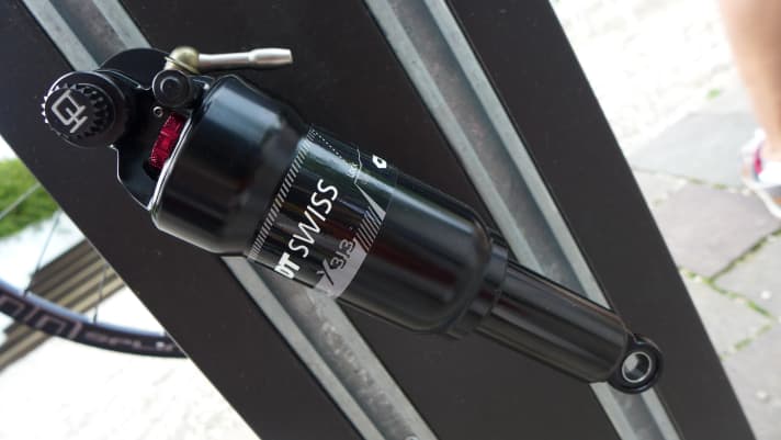   Three installation lengths and four different strokes are available for the X313.