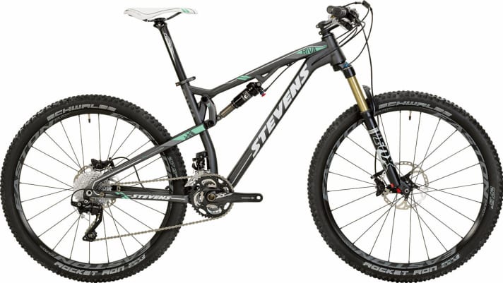 Stevens Riva ES 27.5": Price 2599 Euro; frame aluminium; suspension travel 120 mm; weight* 12.2 kg; fork Fox 32 Float; shock Fox Float CTD; gears/brakes/wheels Shimano XT, 3x10/Shimano XT/Easton EA 70 XL system wheels, sizes three, from 38-44 cm