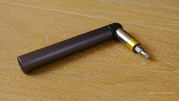   Perfekt für den Rucksack: Der Nano Torqbar wiegt ohne Box gerade mal 65 Gramm.