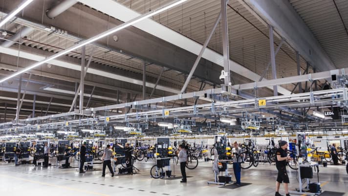 Die Produktionshalle von Canyon bei Koblenz.