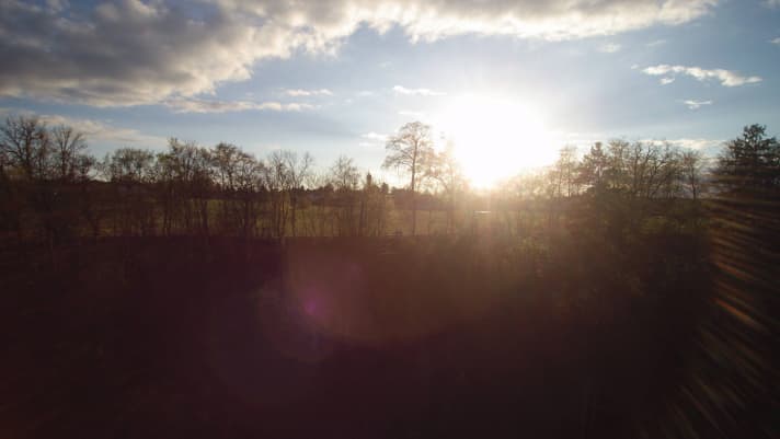   The 4k camera cannot always optimally capture extreme lighting conditions.