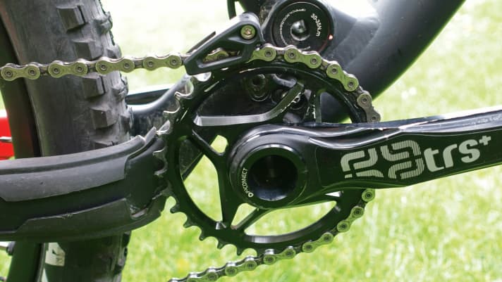   Commencal Meta AM V4 Race: Kettenführung