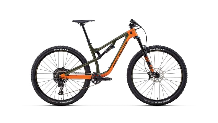  Das Instinct-Topmodell mit Fox Fahrwerk und Sram Eagle Gruppe.