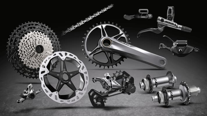 It is unclear when complete XTR 12-speed groupsets will be commercially available. All <a href="https://www.awin1.com/cread.php?awinmid=11768&awinaffid=471469&clickref=Shimano+XTR&p=https%3A%2F%2Fwww.rosebikes.de%2Fsearch%3Fq%3DShimano%2BXTR%2BM9100" target="_blank" rel="noopener noreferrer nofollow">Shimano XTR M9100 components - with the exception of the crankset - are already available in various online shops</a>*