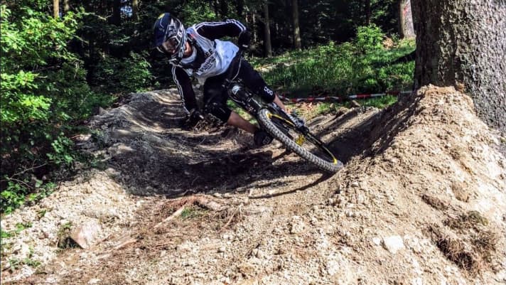   The Schinderhannes Trail on the Erbeskopf is more for experienced bikers.