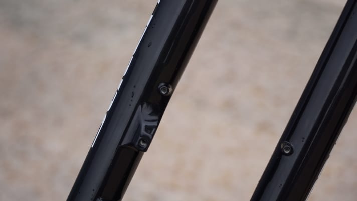   Für E-Biker: Die Gabel hat auch eine Befestigungsmöglichkeit für ein Schutzblech.