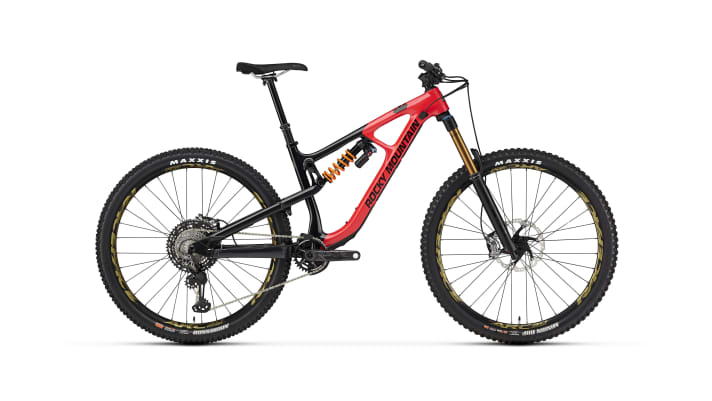   The Slayer 90 is the top model in the product range and is available in both 27.5 and 29 inch versions. It comes with a Fox X2 steel spring shock, Shimano XTR brakes and Maxxis double down tyres. The bike, which costs 8,600, is said to weigh 15.4 kilos.