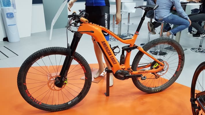   At the Bafang Eurobike stand, the American Eagle Race Fully, developed by the team led by Olympic champion Bart Brentjens, was on display.
