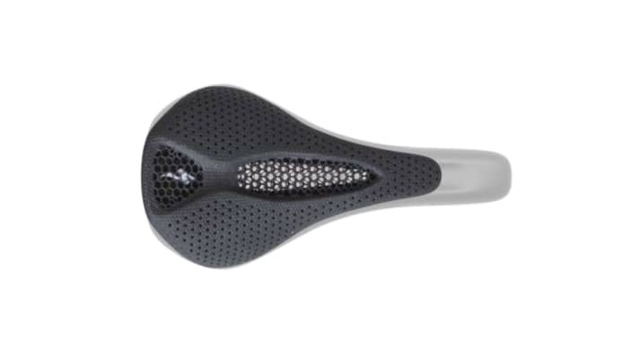 Long or short: the shape and contour of the saddle nose can vary greatly.