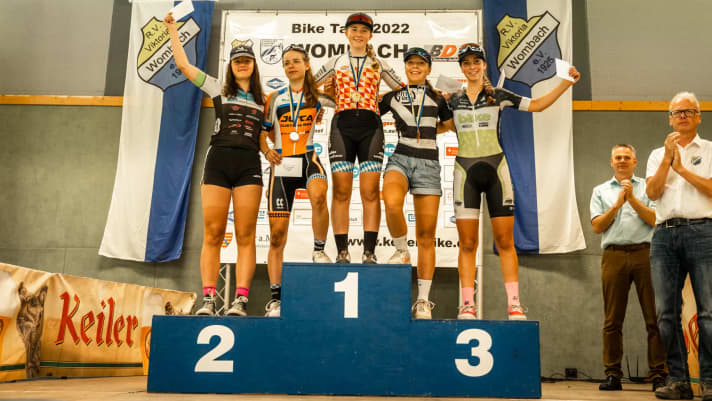 Paulina holt den “undankbaren” 4. Platz. Aufs Treppchen darf sie dennoch.