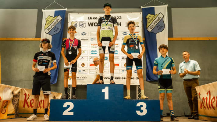 A successful race weekend in Wombach crowned with a 1st place in the XCO race for Elias.