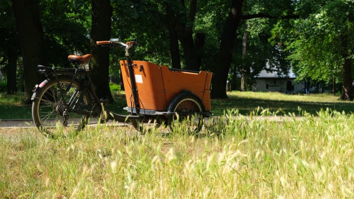 Andere Hersteller haben auch schöne Fahrräder mit Lastenkasten an der Front.