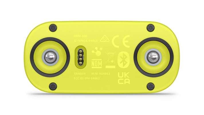 Garmin has equipped the HRM 600 with a rechargeable battery which, according to the manufacturer, should last up to two months.