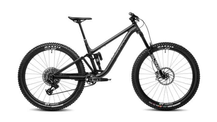 Mit einem schlanken Gewicht trotz Alu-Rahmen ist das Last Glen unter All-Mountain-Bikern besonders beliebt.