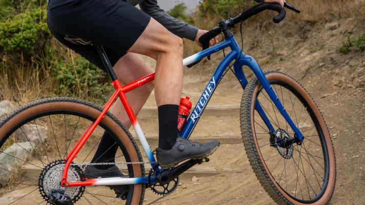 Boost rear suspension for 148x12 mm thru-axles & internal cable routing for dropper posts are the most important upgrades of the Ritchey P-29 2025.