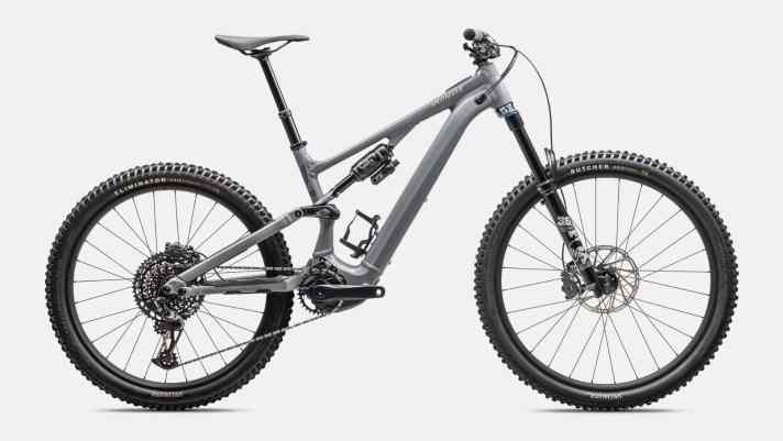 The model currently available. Remaining stock of the tested model is available online from 4200 euros.