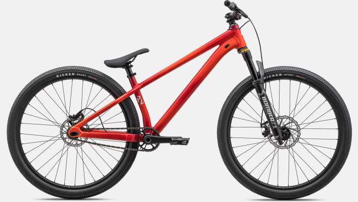 Das Specialized P.4 rollt auf großen 27,5-Zoll-Laufrädern - einzigartig und gut für hohe Geschwindigkeiten auf dem Pumptrack.