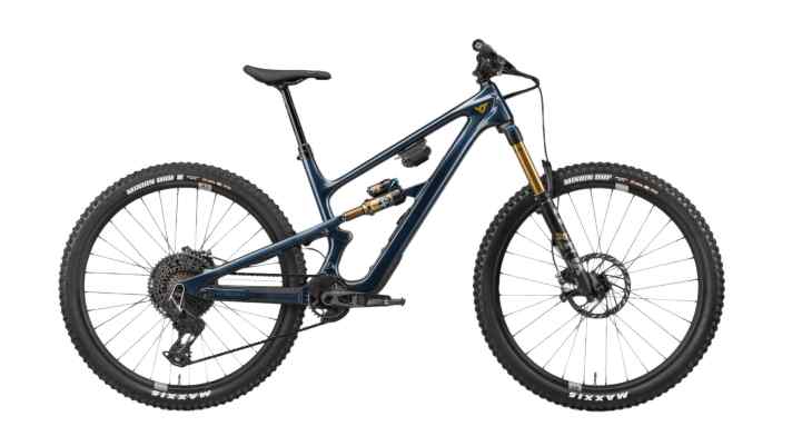 Das YT Jeffsy ist ein All Mountain, wie aus dem Lehrbuch und sichert sich bei der Wahl zum Bike Of The Year den zweiten Platz.