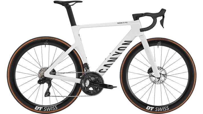 tour/full-2025-3963-aeroad-cf-slx-7-di2-r107-p01-p5_077684d172e726bc101f461abd50bb99