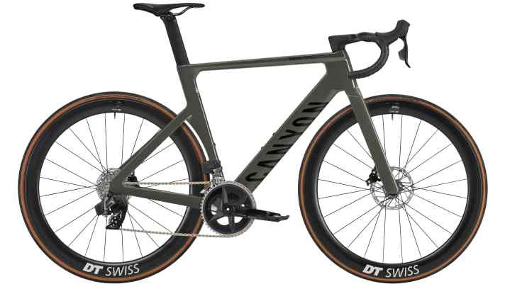 tour/full-2025-3964-aeroad-cf-slx-7-axs-r107-p02-p5_3c99e832988abf51a8817a419aac1a29