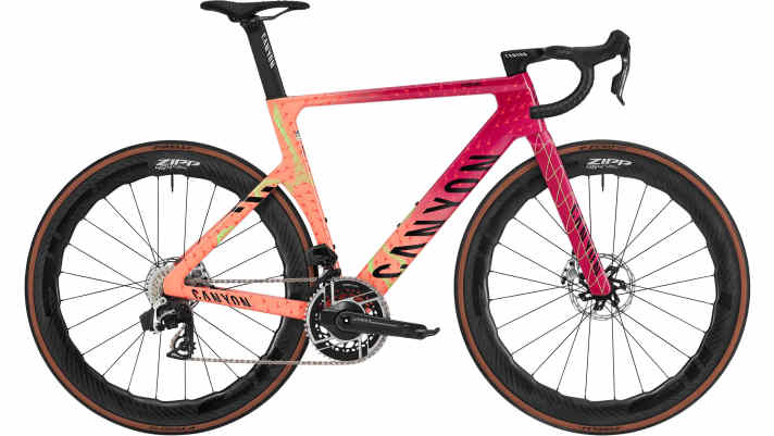 tour/full-2025-3970-aeroad-cfr-axs-r108-p04-p5_20a2e38c8056331b83b4ccebd3c4919d