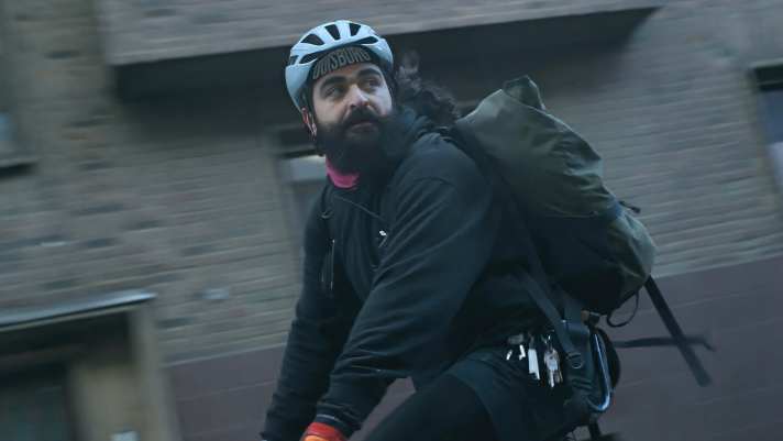 Albert Rabaev - Ein Tag im Leben eines Fahrradkuriers.