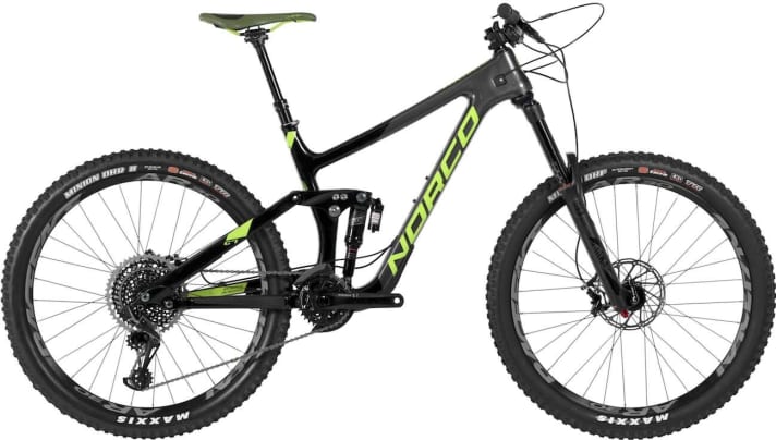   For 5499 euros, Norco offers a Rock Shox Lyrik RC, 12-speed Eagle drivetrain and Sram Guide RS brakes. The picture shows the 650B version Range C 7.2