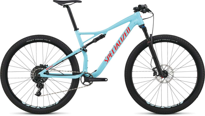   The Epic Comp 29 with its aluminium frame is also impressive. Smartweld technology has also significantly reduced the weight of the aluminium chassis.