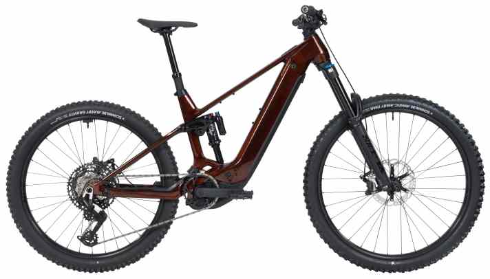 Beim ED-Modell setzt Stevens auf die Eagle 90 Transmission und ein Fox-Performance-Fahrwerk für 6999 Euro.