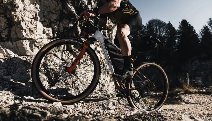 With the Innova Super Gravel, Lee Cougan is targeting bikers who are looking for more suspension travel and control than classic gravel bikes, but don't need a fully-fledged mountain bike.