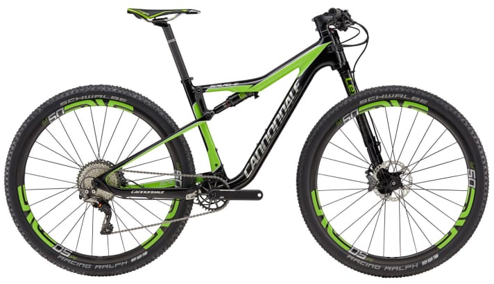 Das neue Cannondale Scalpel-Si: die Race-Version wiegt unter zehn Kilo und kostet 8500 Euro. Wir konnten das Race-Fully bereits am Gardasee ausführlich testen.