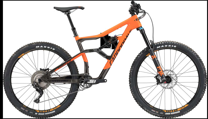   The Trigger 3 comes with a 2x11 gear system and aluminium rear triangle.