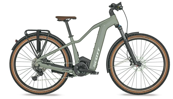 Touring e-bikes: The Scott Axis eRide 10 Bike Lady