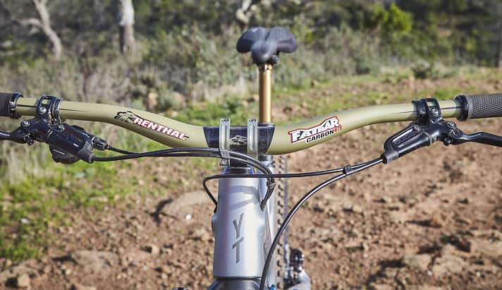   Attention to detail: The cables are held together accurately by means of clips, resulting in a tidy appearance.