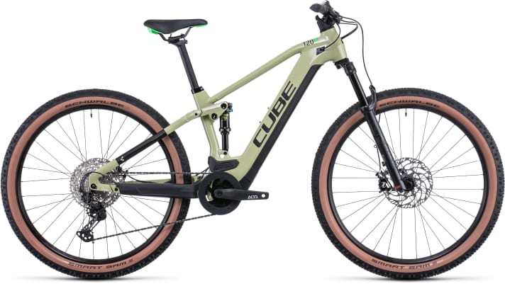   The 2022 race version of the Stereo Hybrid 120 also relies on the Bosch CX Gen4 drive, which is powered by a Powertube battery with 625 Wh. Price: 3899 euros.