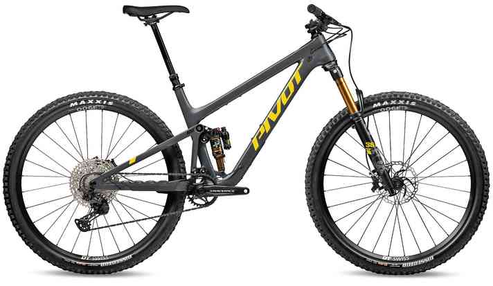 The Pivot Trail 429 Brunch Ride SLX/XT for 5799 euros.