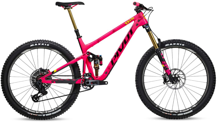 The Pivot Switchblade Pro Talon 2024 in the Limited Edition X0 AXS Transmission.