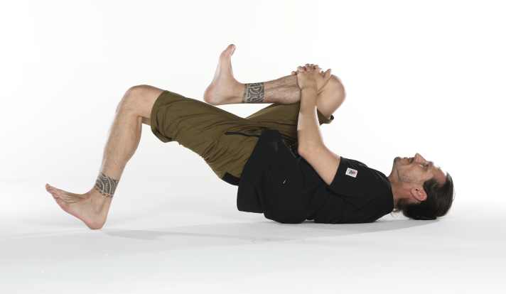 This is how you train the number one protective muscle for the knee joint.
