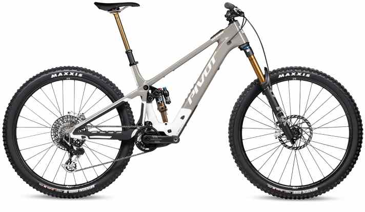 Pivot Shuttle SL/AM Team - 12,999 euros