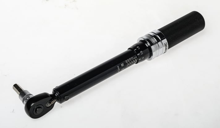 The cheapest bicycle torque spanner in the test delivers solid values and good features