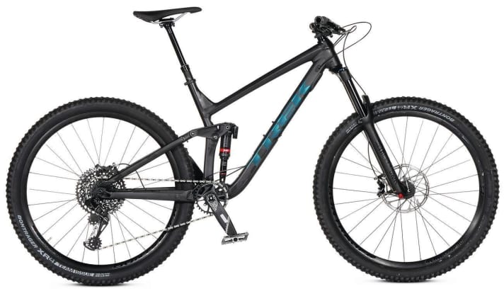   157 mm at the front, 154 mm at the rear and large 29er wheels. The Trek Slash 8 is a genuine enduro bike that scores points above all with its good aluminium frame and comfortable geometry. The equipment isn't exhilarating, but the 2019 model is currently available <a href="https://luna.r.lafamo.com/ts/i5533923/tsc?amc=con.blbn.497955.507800.14129791&smc=BIKE&rmd=3&trg=https%3A%2F%2Fwww.fahrrad-xxl.de%2F" target="_blank" rel="noopener noreferrer nofollow">for 2699 euros at Fahrrad XXL</a> *.
