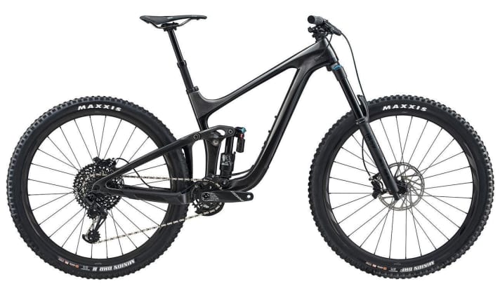    Giant Reign Advanced Pro 29 1 (worth €4999) Do you thrive on the hunt for the best time and are not afraid of rough terrain or high speeds? Then the Reign Advanced Pro 29 1 from Giant is the perfect bike for your next enduro adventure. Equipped with a 160-millimetre fork from Fox and 29-inch wheels, the enduro file swallows everything that gets under its studs on the descent. The rear suspension elicits 146 millimetres of travel from the Fox Float Performance shock. With twelve-speed gears from the Sram GX range and four-piston brakes, the Giant weighs just 13.8 kilos thanks to its carbon main frame.