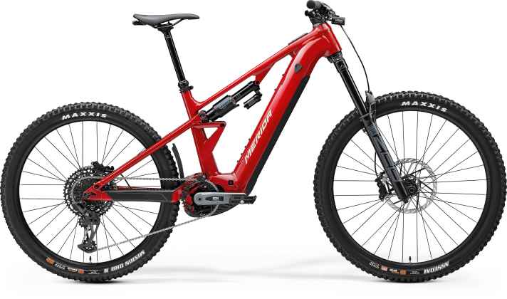 The Merida eOne-Eighty 700 costs 6499 euros.