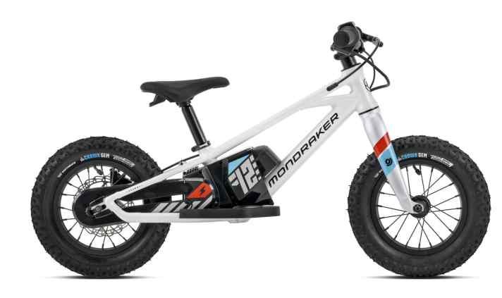 Es gibt es wirklich: Das E-Laufrad Mondraker Grommy 12 ist in dieser Form einzigartig.