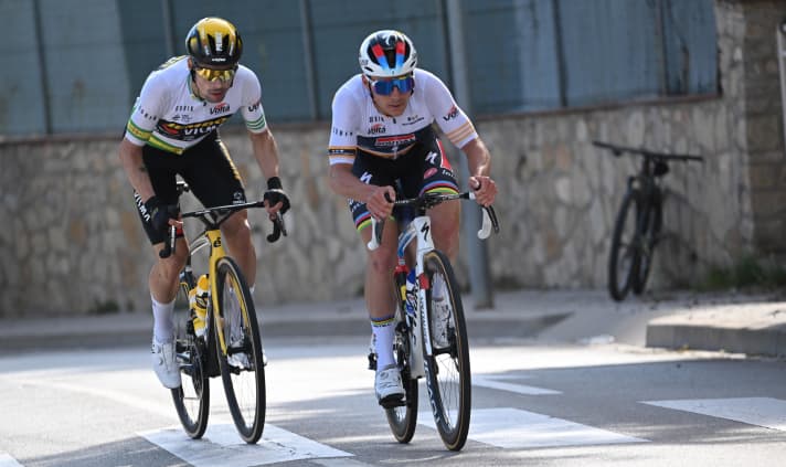 Remco Evenepoel und Primoz Roglic bei der Katalonien-Rundfahrt 2023