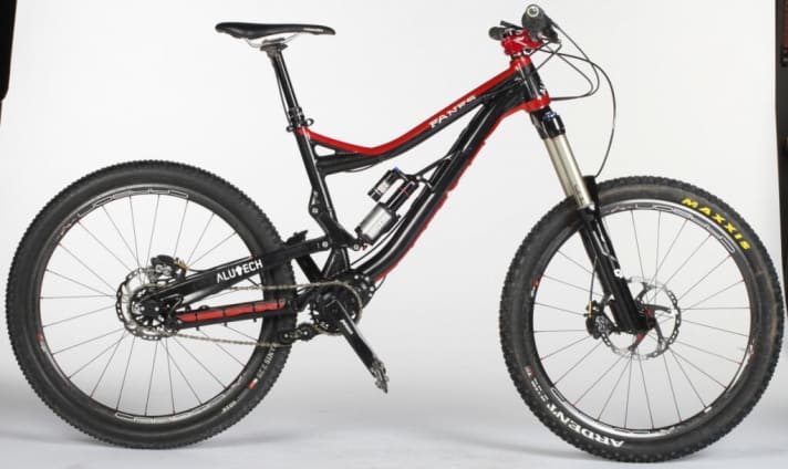   In the Alutech Fanes, tester Christian Schleker tested the Pinion P1.18 gearbox.