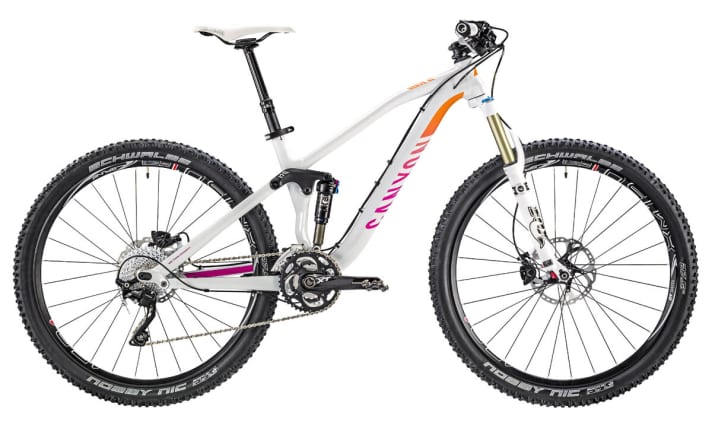 Canyon Nerve AL 9.0 W 27.5": Price 2599 euros; aluminium frame; suspension travel 120 mm; weight* 12.35 kg; fork Fox 32 Float; shock Fox Float CTD; gears/brakes/wheels Shimano XT, 3x10/Shimano XT/DT Swiss One system wheels, sizes four, from 36-48 cm