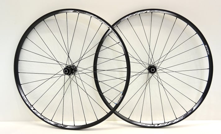   Die Bulls-Sabre 29"-XC-Laufräder kommen auf gerade mal 1550 g – bei einem VK von deutlich unter 400 Euro!